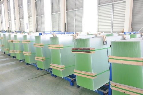 Kính hoa văn cho nhà kính